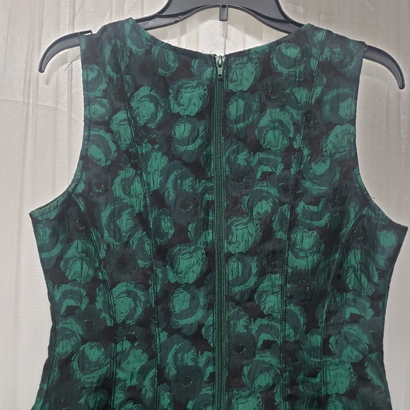 Honey Punch Sz M NWT Festivity Skater Dress - Picture 4 of 14